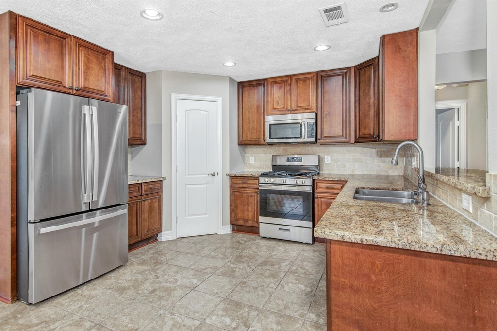 2611 Desert Sage Drive - Photo 8