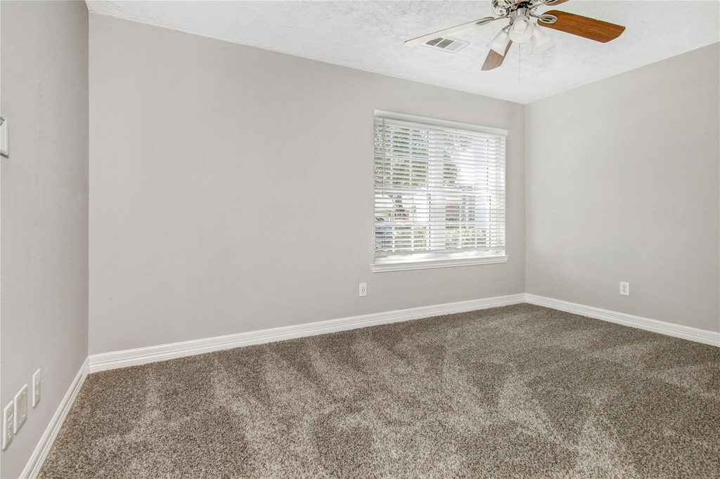 2611 Desert Sage Drive - Photo 17