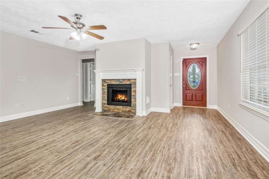2611 Desert Sage Drive - Photo 3