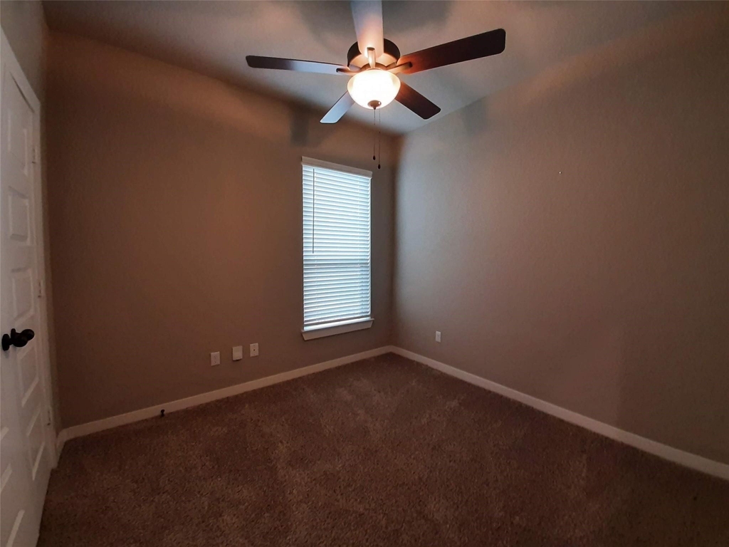 25148 Pacific Wren Drive - Photo 13