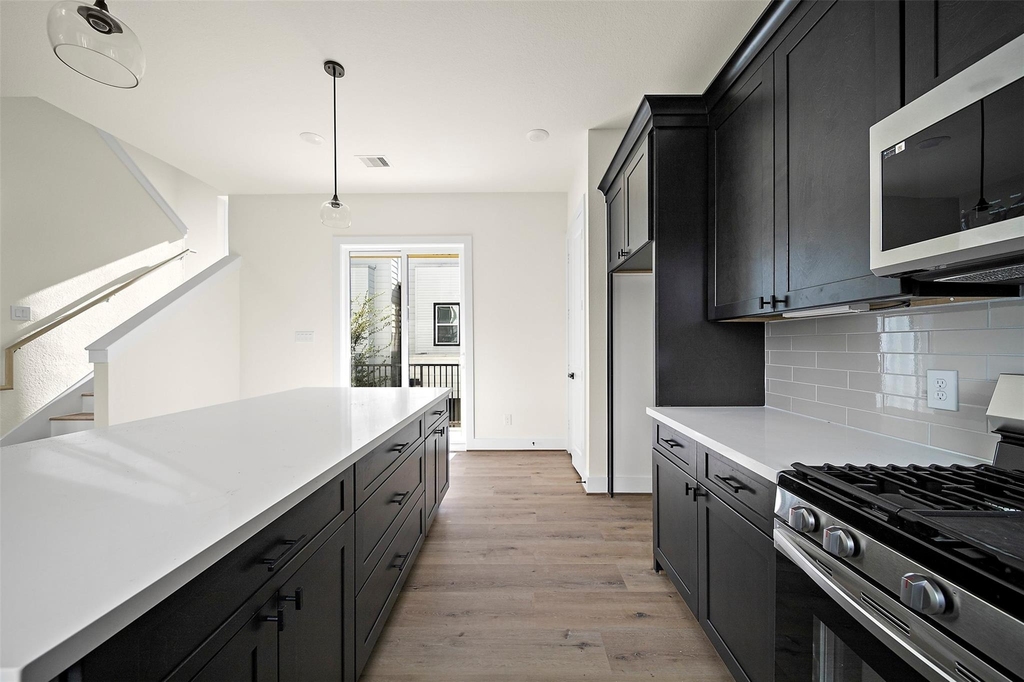 2722 Nagle Street - Photo 6