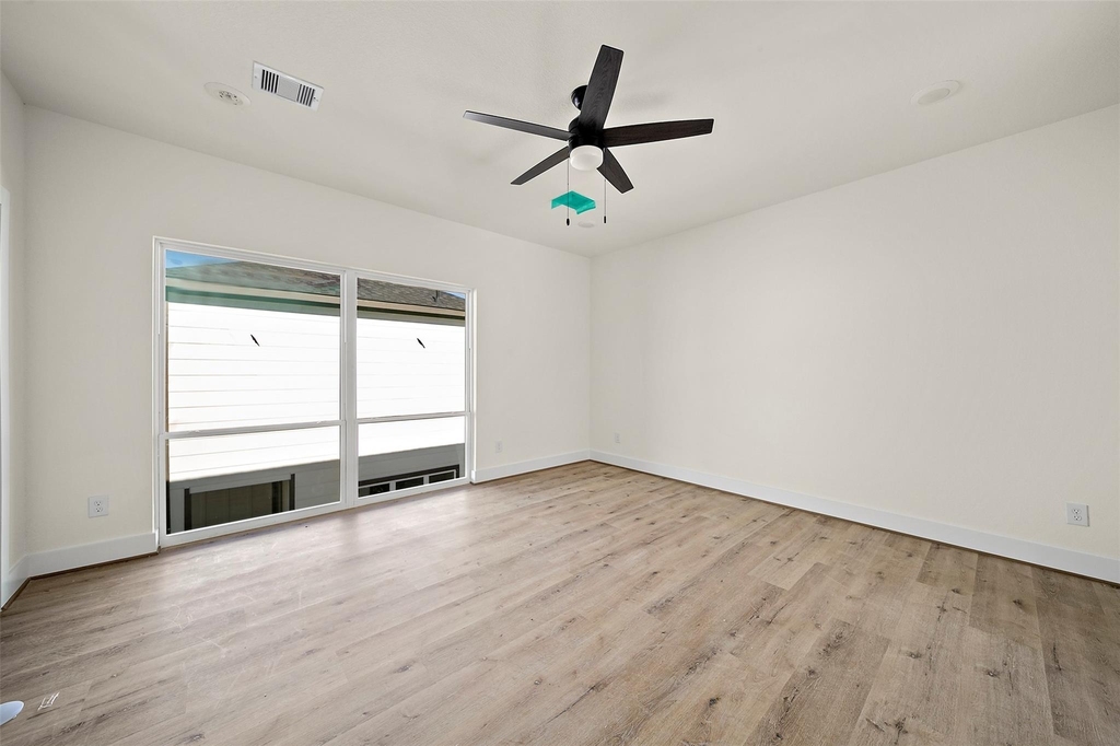 2722 Nagle Street - Photo 26