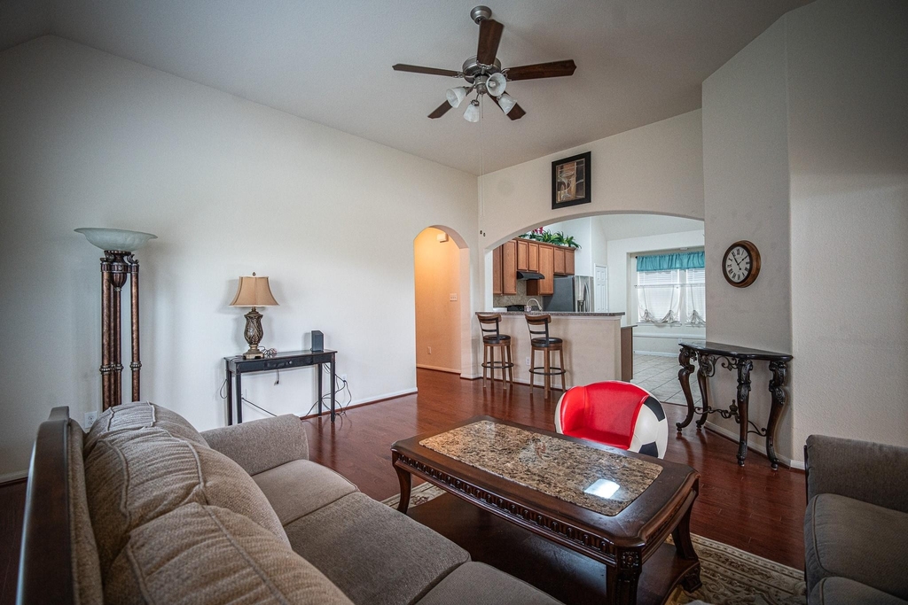 4138 Falvel Shadow Creek Drive - Photo 6