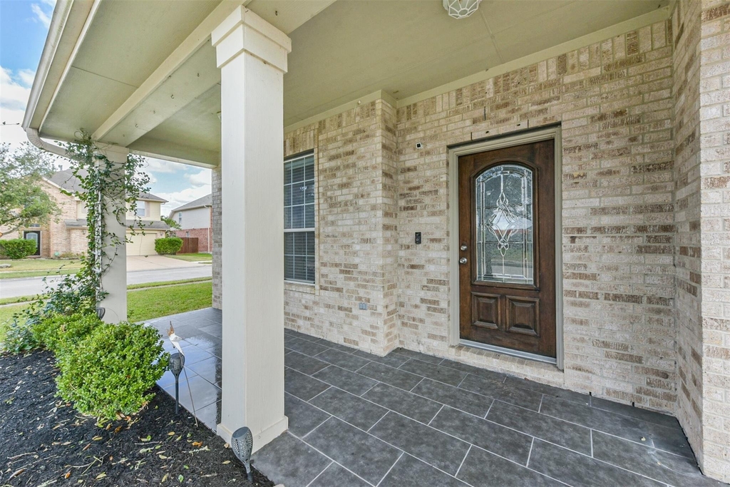 2601 Hewn Rock Way - Photo 3