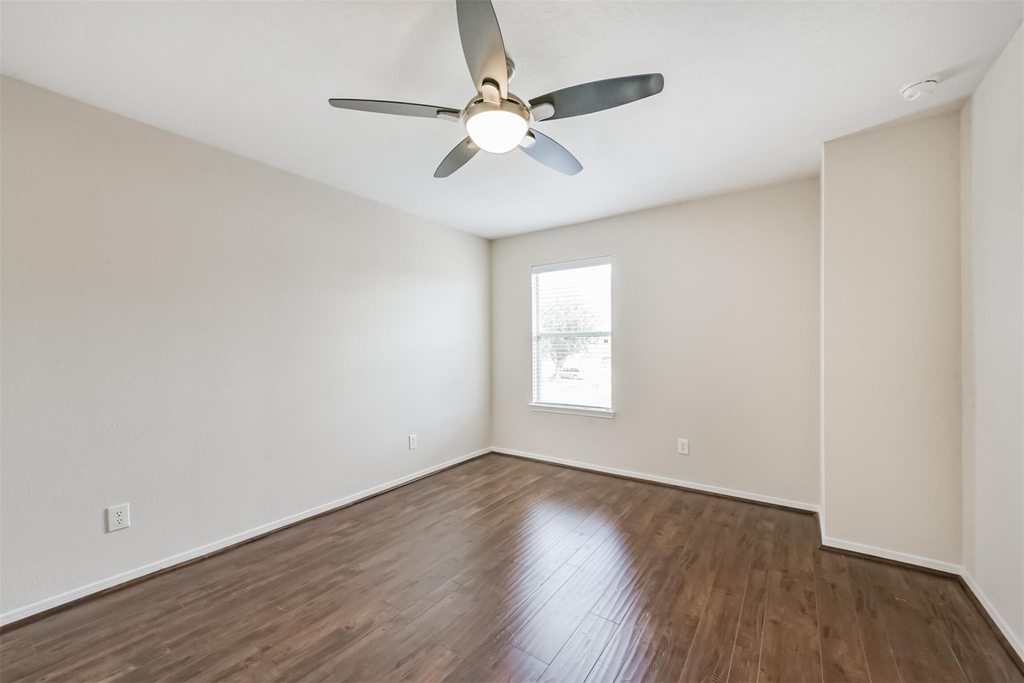 2601 Hewn Rock Way - Photo 26