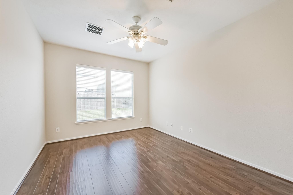 2601 Hewn Rock Way - Photo 15