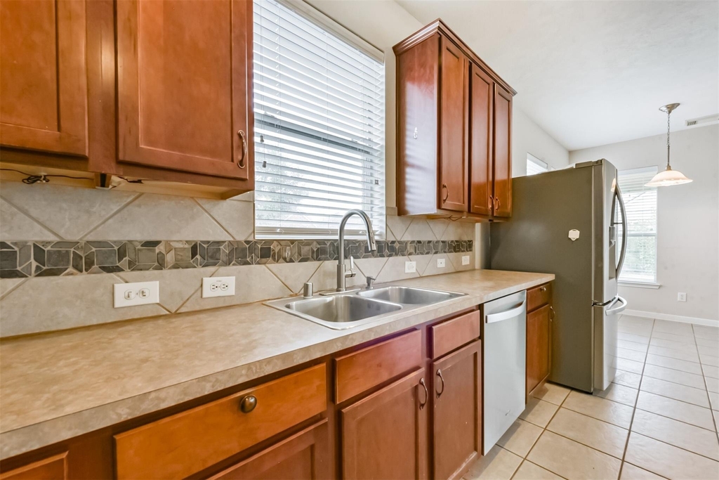 2601 Hewn Rock Way - Photo 13