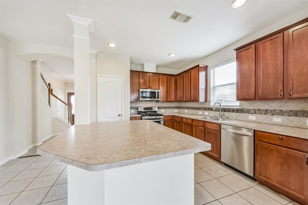 2601 Hewn Rock Way - Photo 10