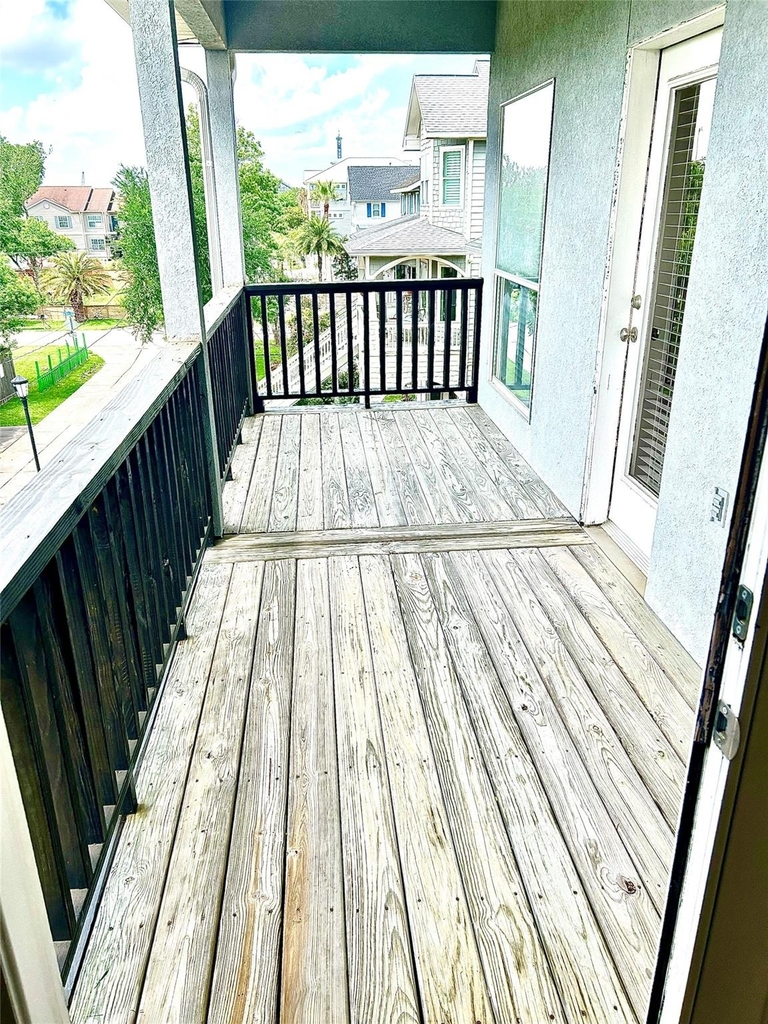 807 Kipp Avenue - Photo 12