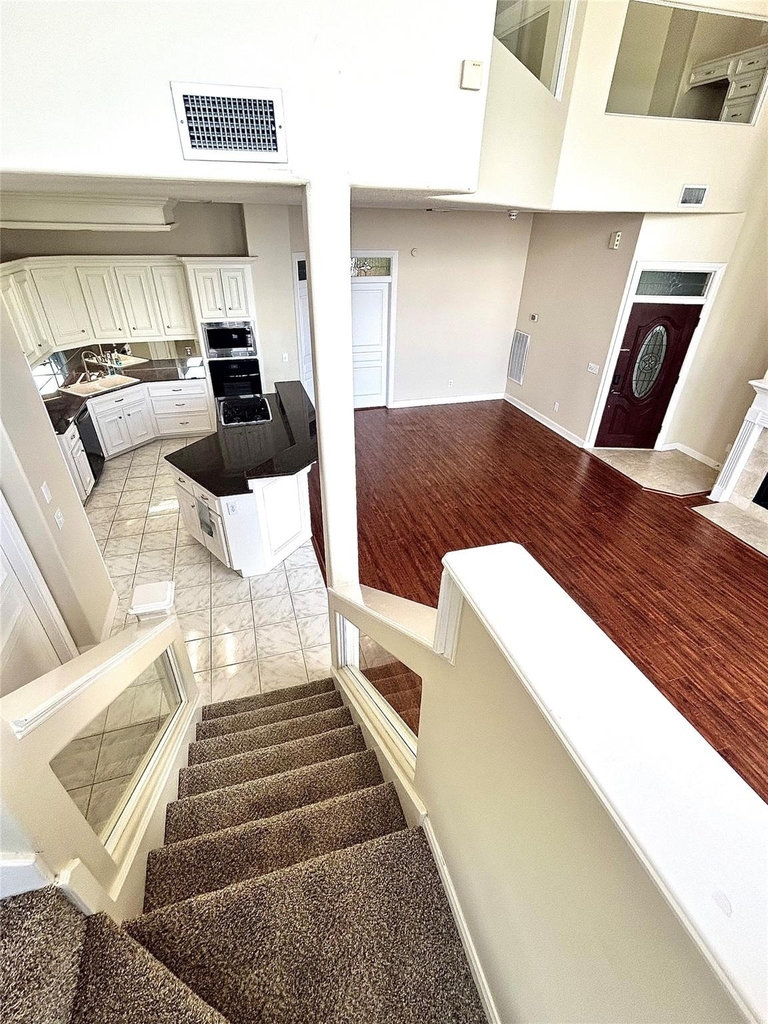 807 Kipp Avenue - Photo 18
