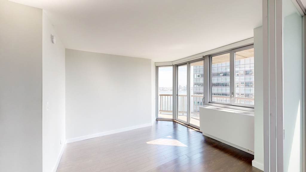 401 E 34th St - Photo 2
