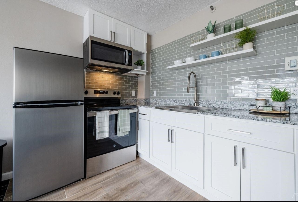 14703 Park Row - Photo 2
