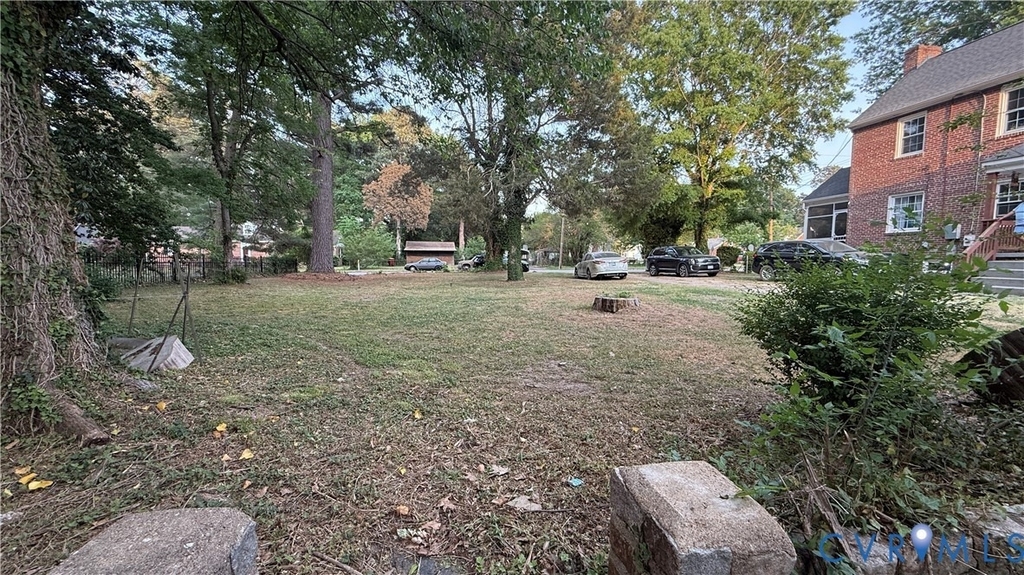 335 Claremont Street - Photo 19