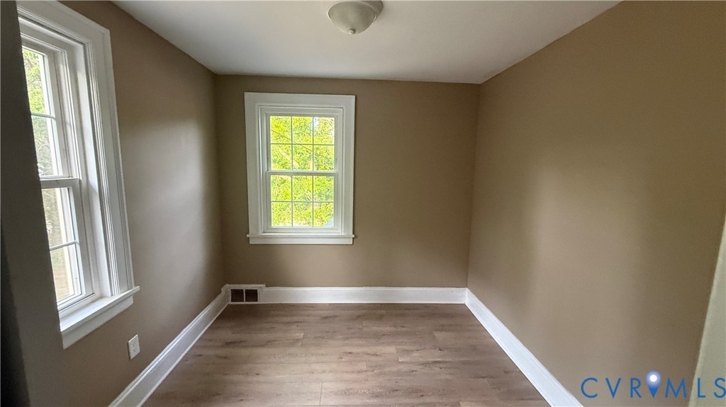 335 Claremont Street - Photo 9