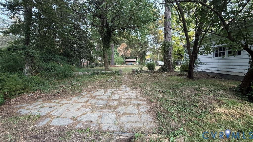 335 Claremont Street - Photo 17