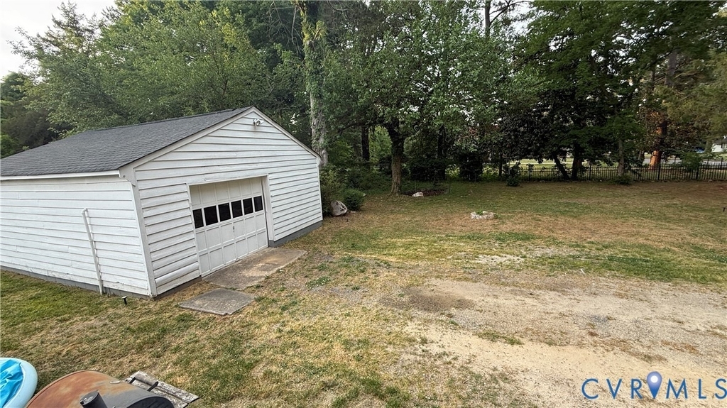 335 Claremont Street - Photo 13