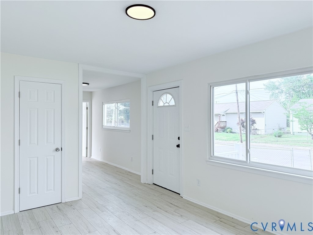 2706 Selden Street - Photo 13