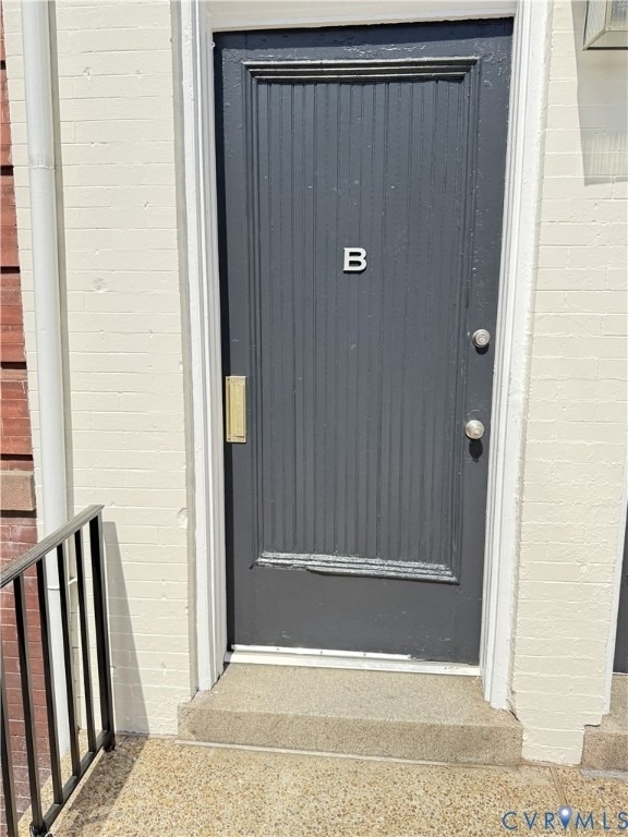2034 W Grace Street - Photo 2