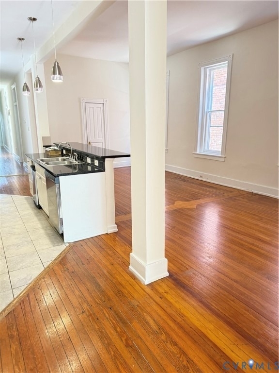2034 W Grace Street - Photo 1