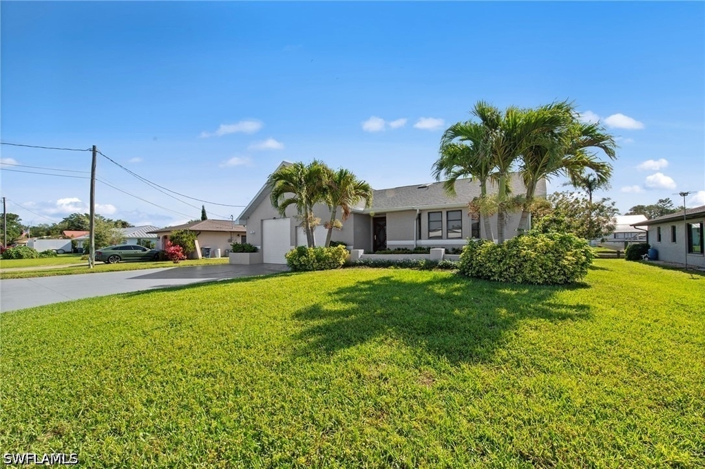 7195 Reymoor Drive - Photo 2