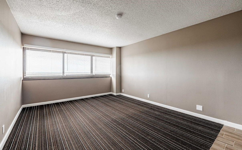14703 Park Row - Photo 33