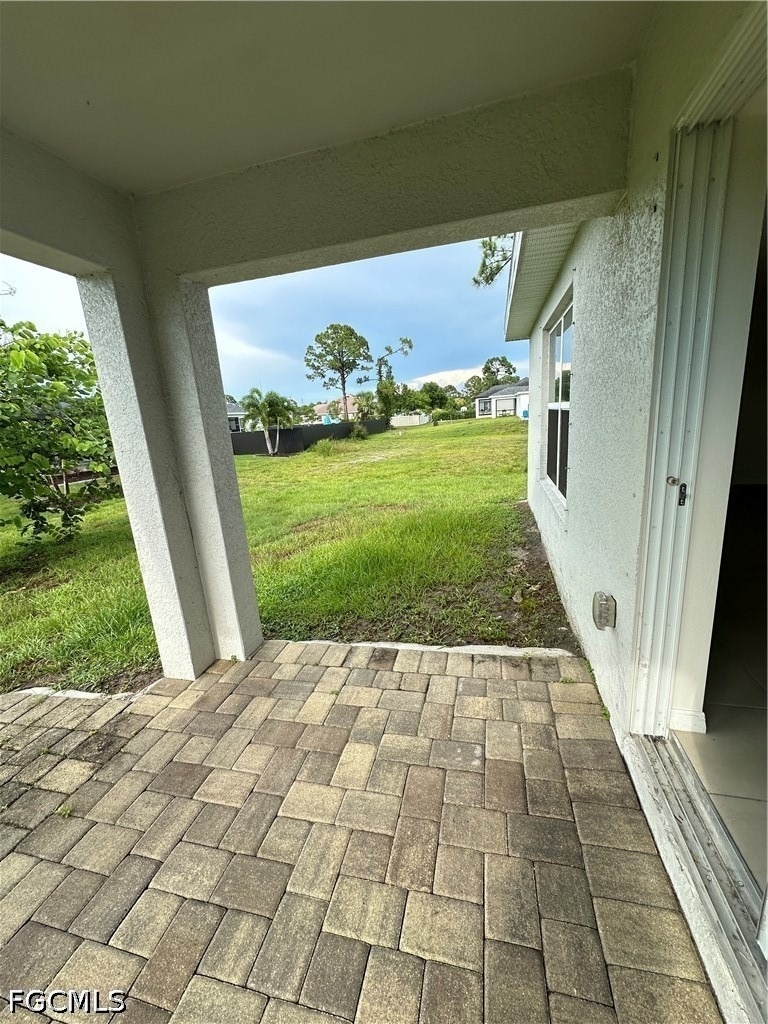 2213 Ne 33rd Street - Photo 33