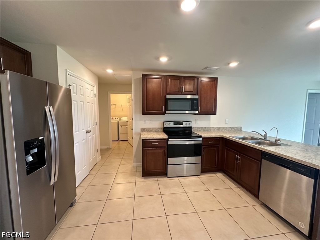 2213 Ne 33rd Street - Photo 25