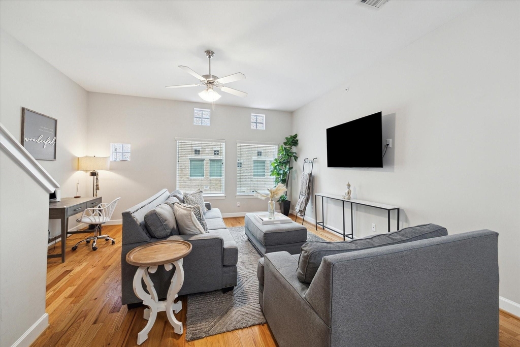 8705 Bryam Street - Photo 5