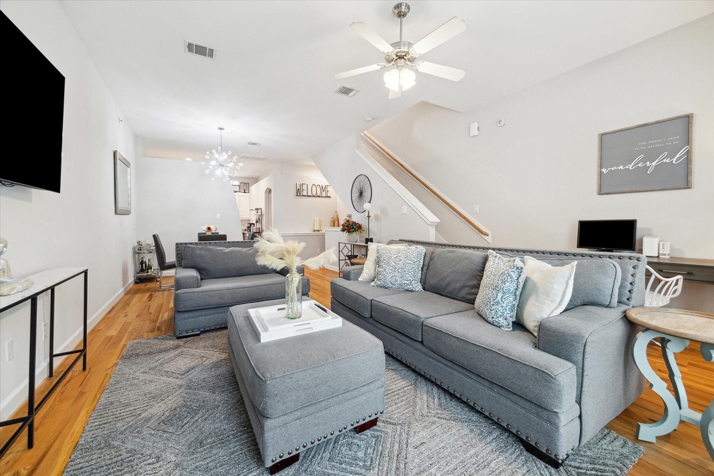 8705 Bryam Street - Photo 4