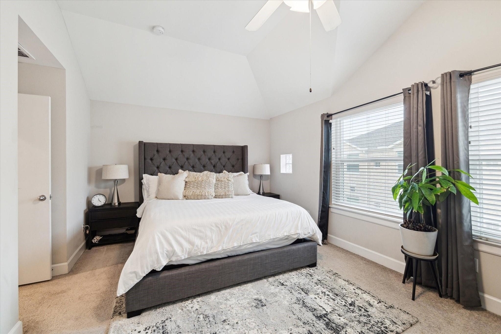 8705 Bryam Street - Photo 8