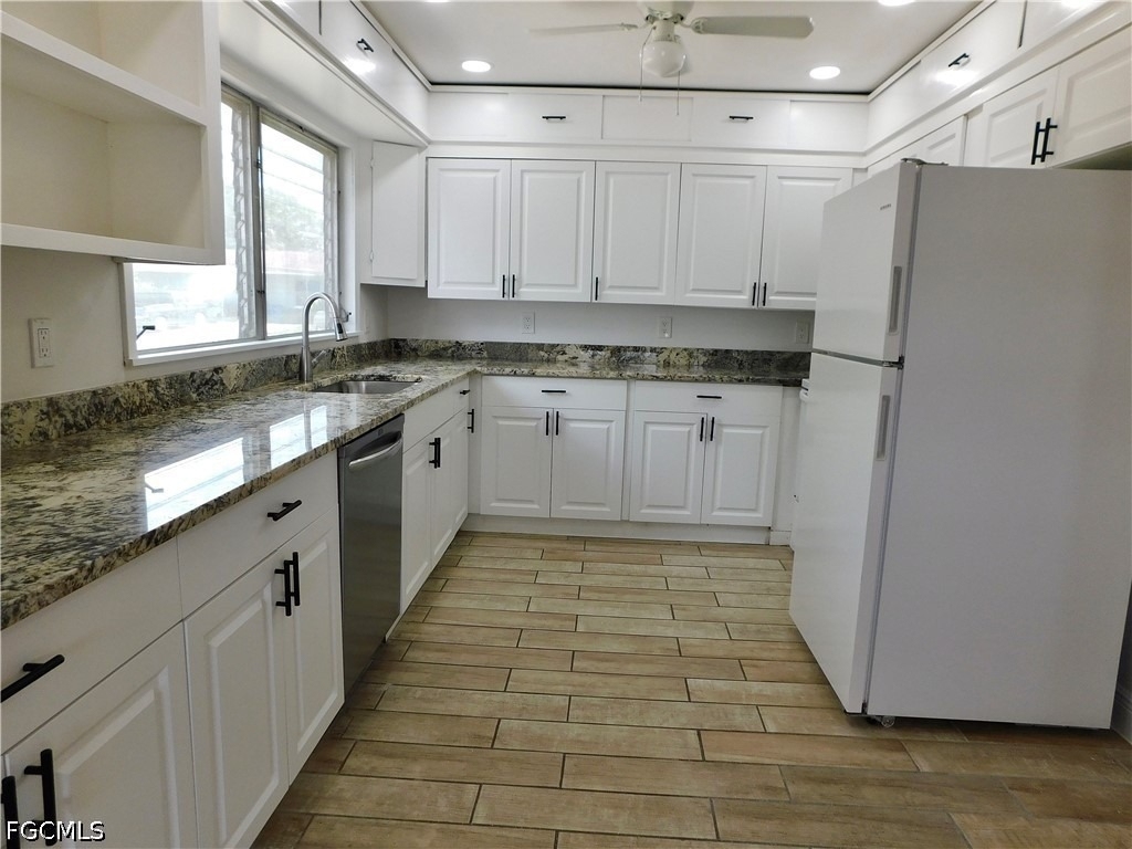 287 Poe Avenue - Photo 1