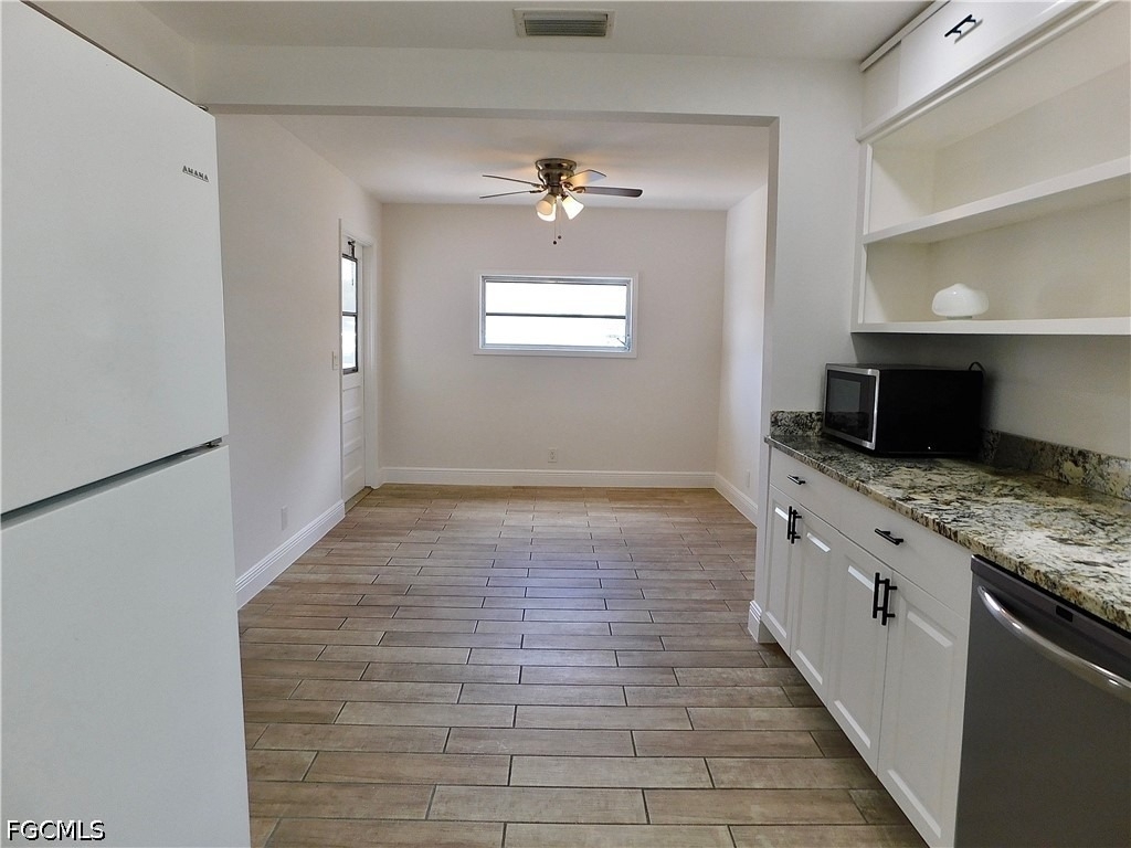 287 Poe Avenue - Photo 2