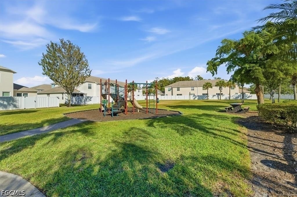 3630 Pine Oak Circle - Photo 36