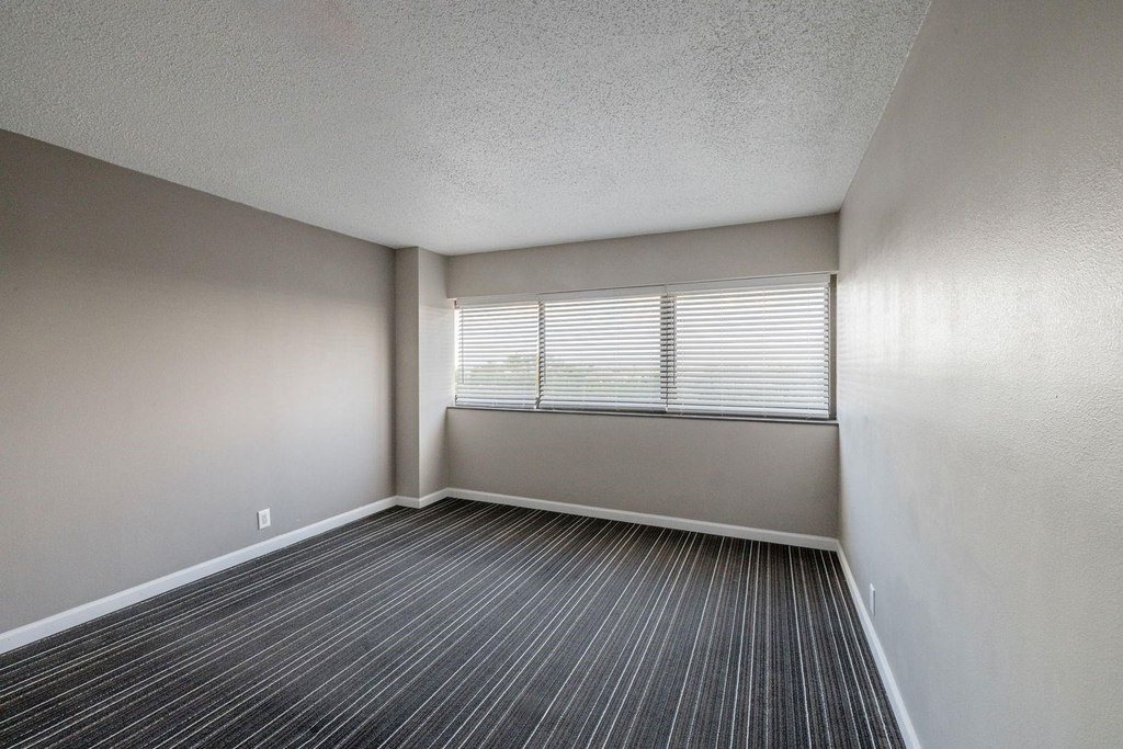 14703 Park Row - Photo 14