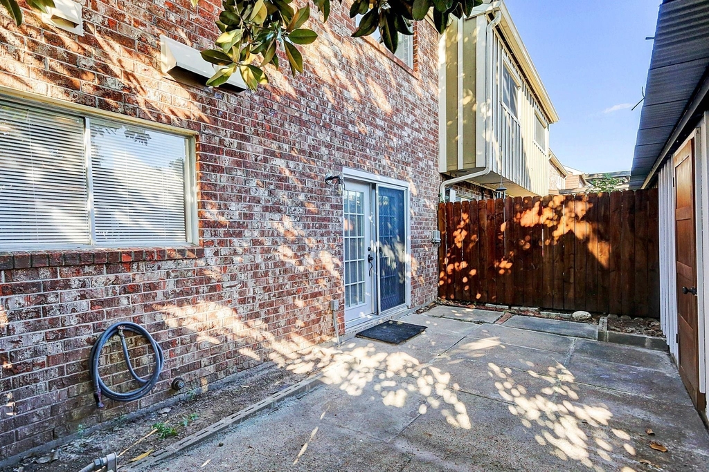 10458 Hammerly Boulevard - Photo 14