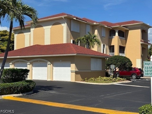 1502 Sw 50th Street - Photo 0