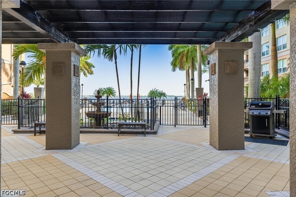 2825 Palm Beach Boulevard - Photo 37