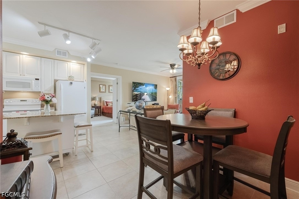2825 Palm Beach Boulevard - Photo 12