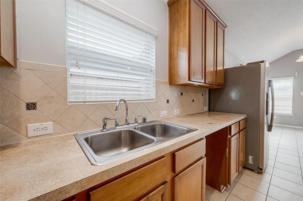 1807 Hidden Breeze Drive - Photo 26