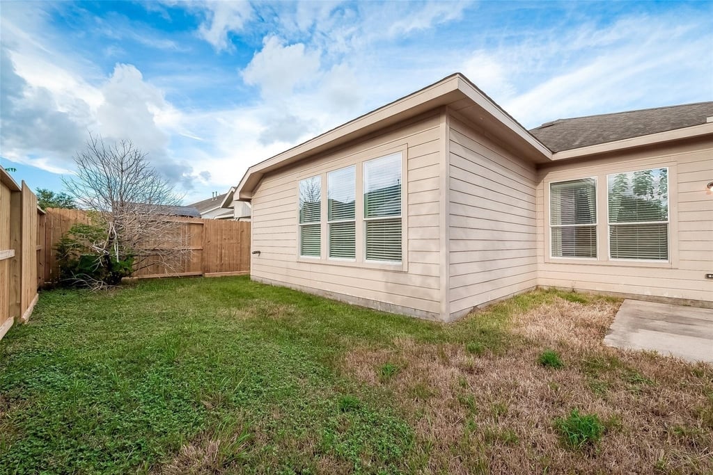 1807 Hidden Breeze Drive - Photo 49
