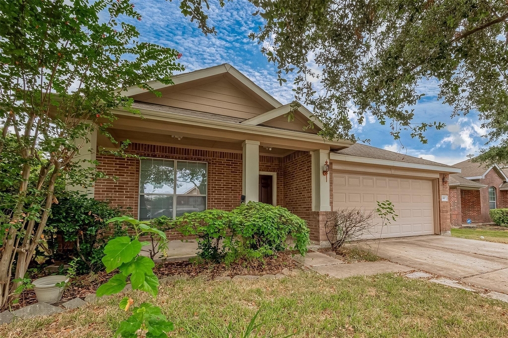 1807 Hidden Breeze Drive - Photo 4