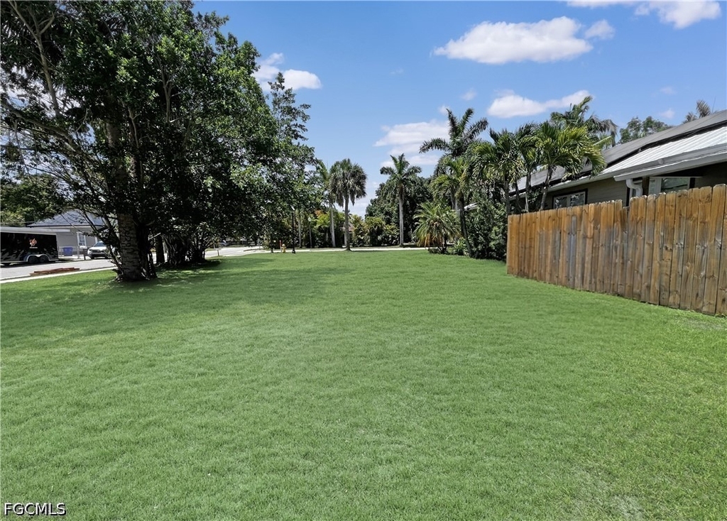 1615 Evans Avenue - Photo 14
