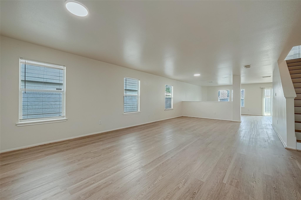 20807 Baronsledge Lane - Photo 9
