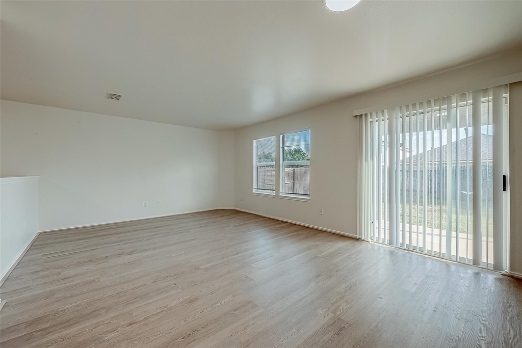 20807 Baronsledge Lane - Photo 10