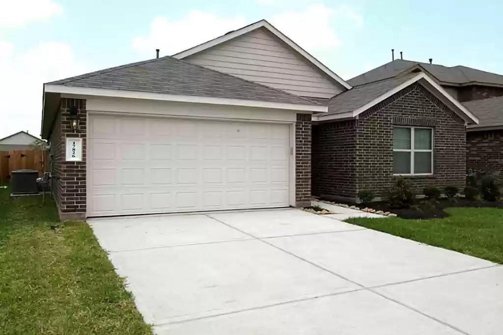 17826 Auburn Heights Trail - Photo 1