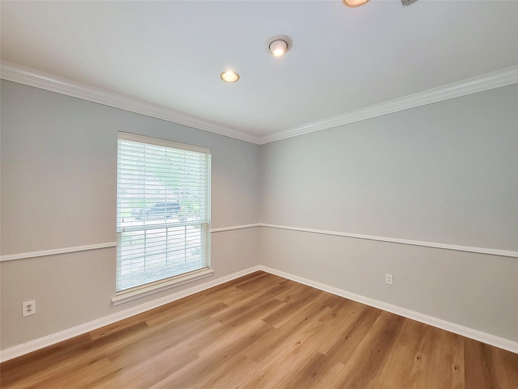 13406 Glen Erica Drive - Photo 4