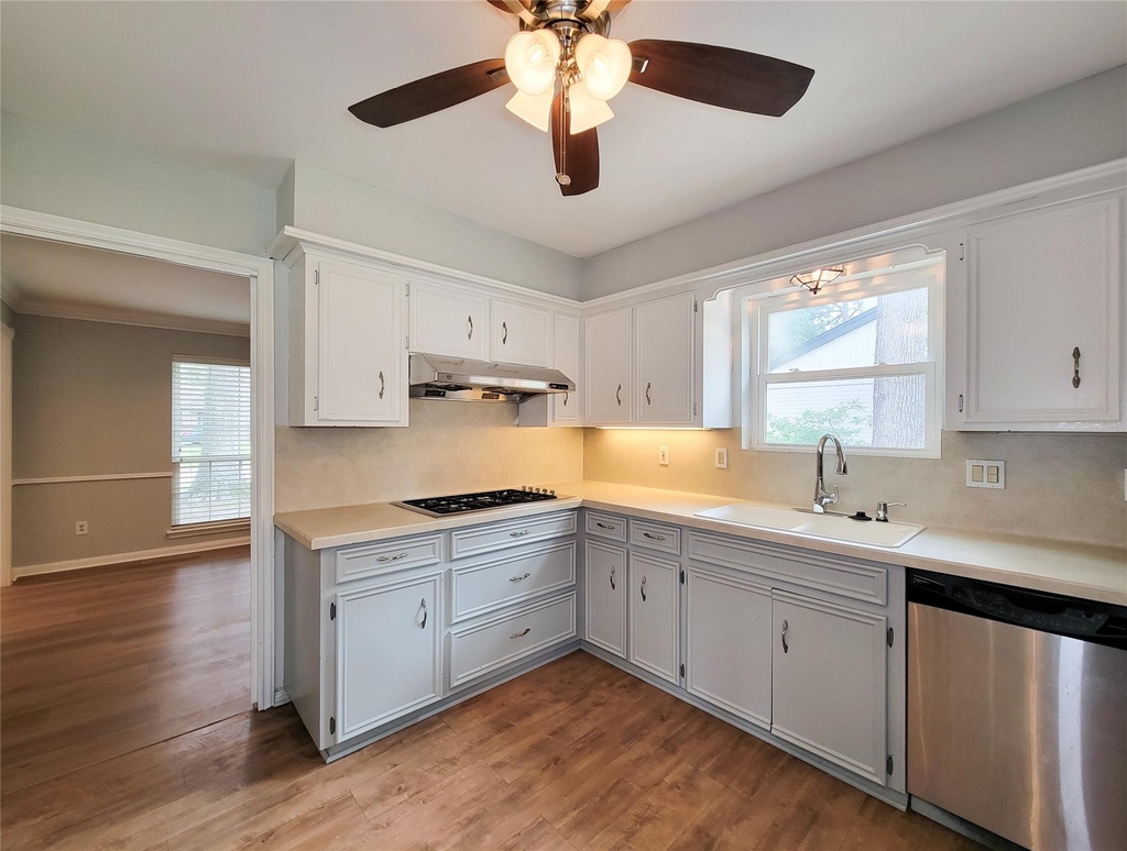 13406 Glen Erica Drive - Photo 15