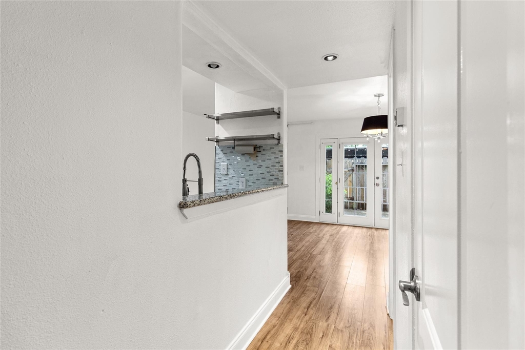 11002 Hammerly Boulevard - Photo 17