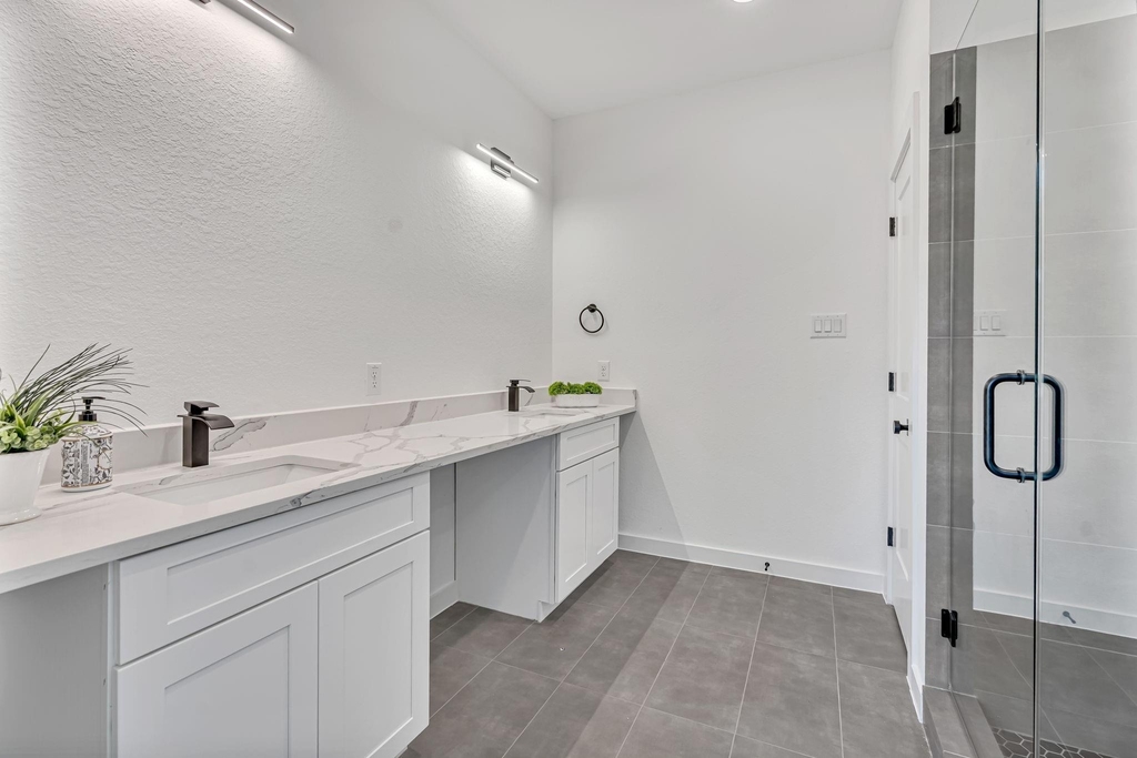 3620 Sauer Street - Photo 19