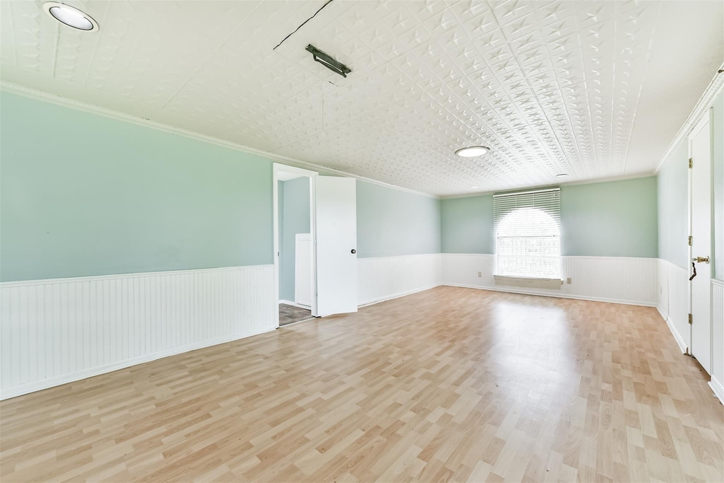 807 Stadium Circle - Photo 33